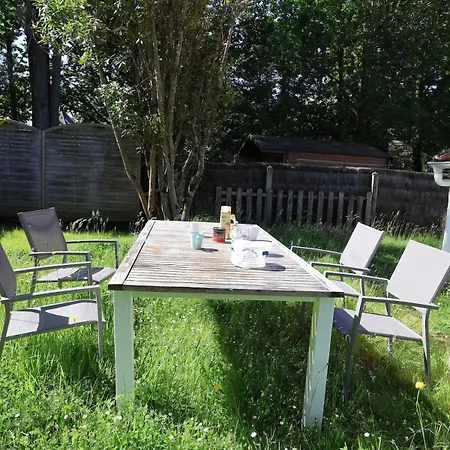 Jolie Maison Avec Jardin, à Quelques Pas De La Hébergement de vacances