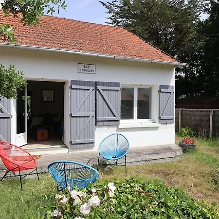 Jolie Maison Avec Jardin, à Quelques Pas De La *