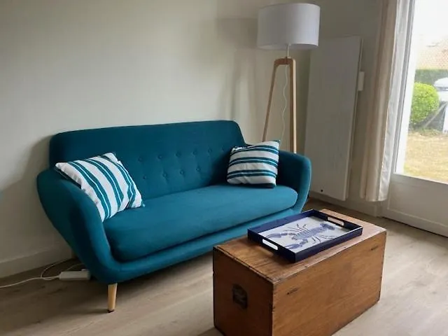 Jolie Maison Avec Jardin, A Quelques Pas De La * Mesquer