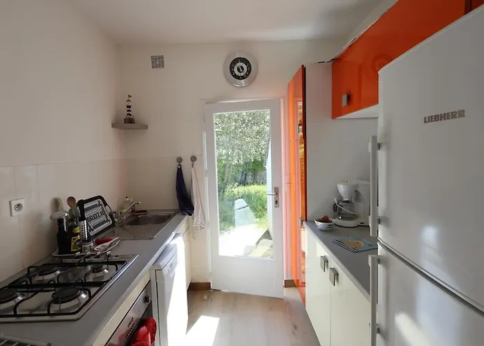 Jolie Maison Avec Jardin, A Quelques Pas De La בית נופש Mesquer