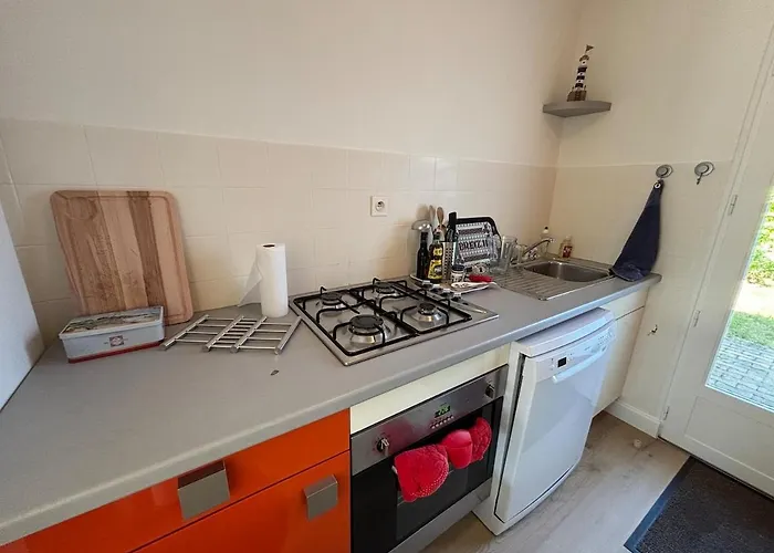 בית נופש Jolie Maison Avec Jardin, A Quelques Pas De La